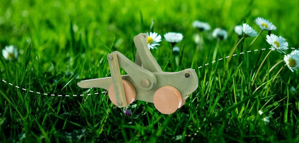 Read more about the article Reclaiming the Joys of Summer: A Message for Parents | Lapp’s Toys